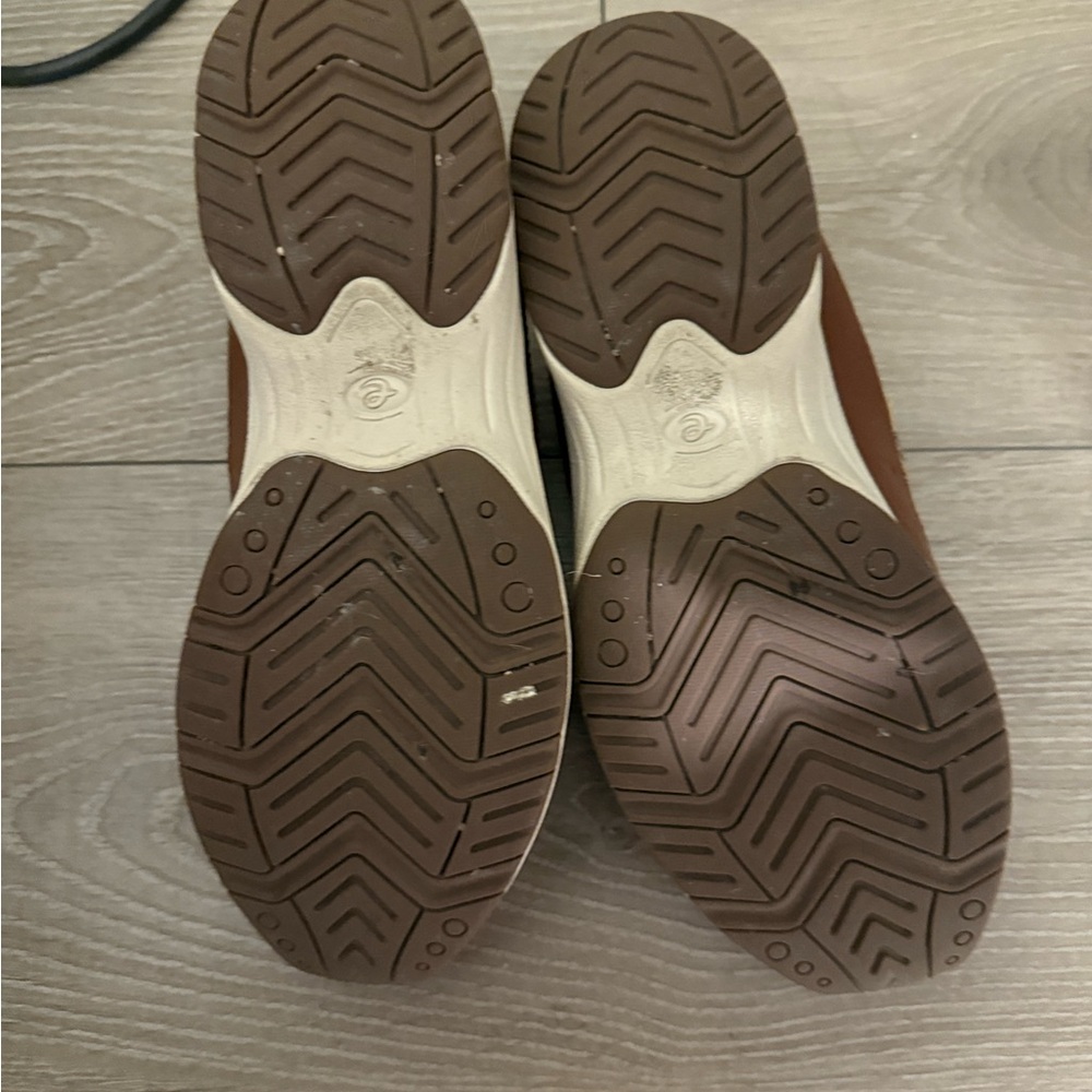 Easy Spirit Timetraveler Mule - Picture 3 of 3